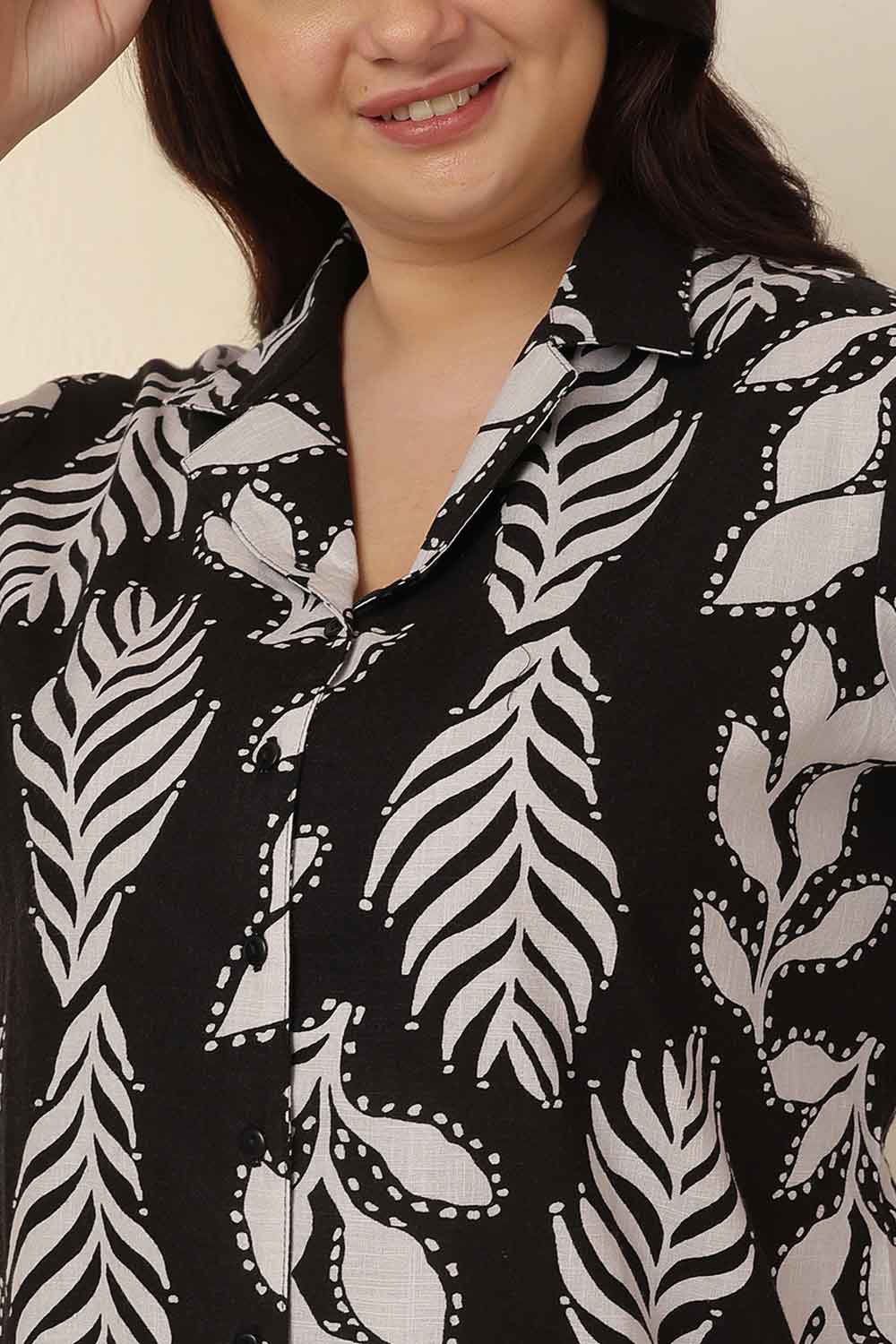 Plus Size Black White Leaf Print Cuban Collar Cotton Shirt