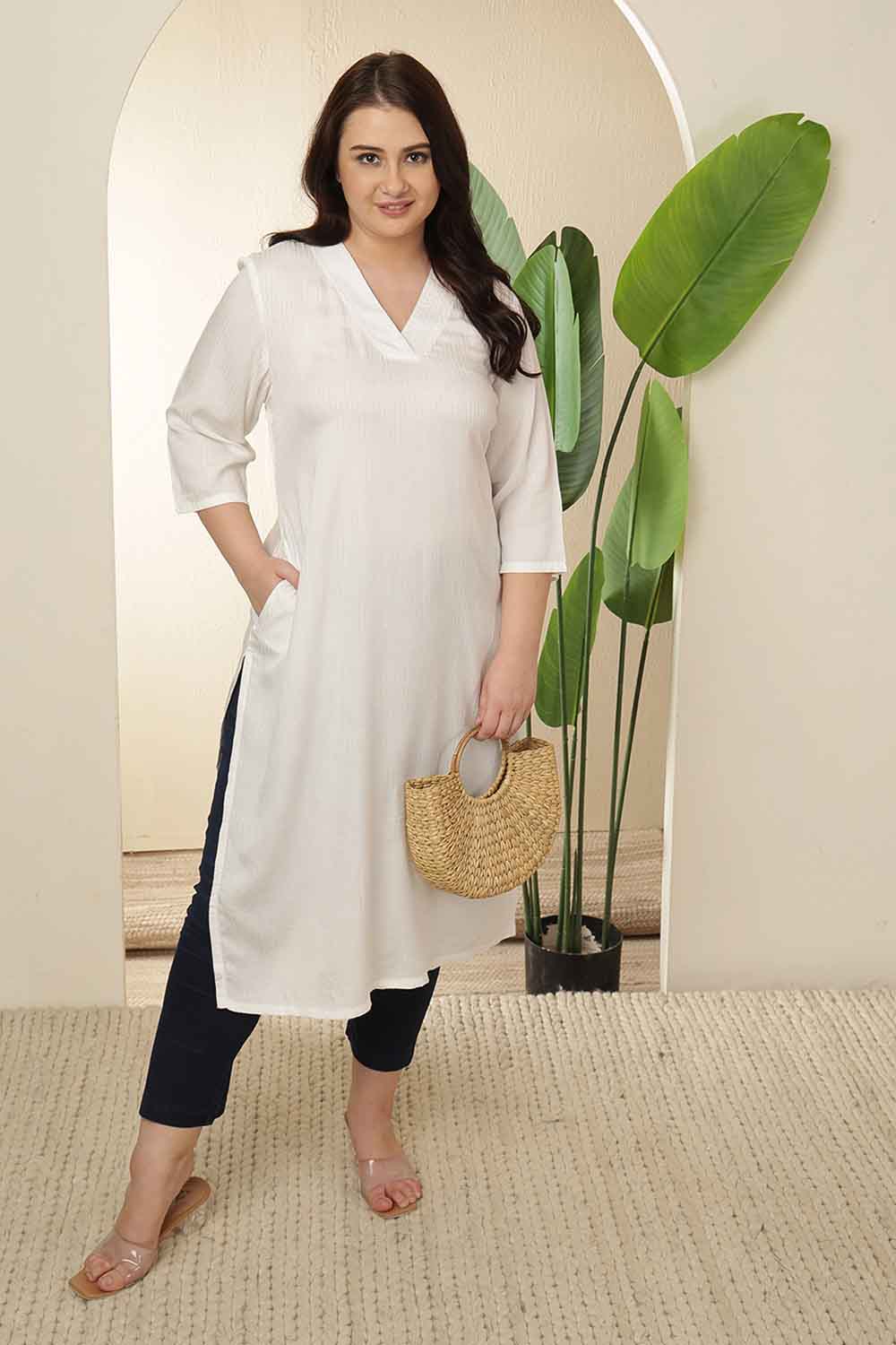 Plus Size Plus Size White V Neck Kurta