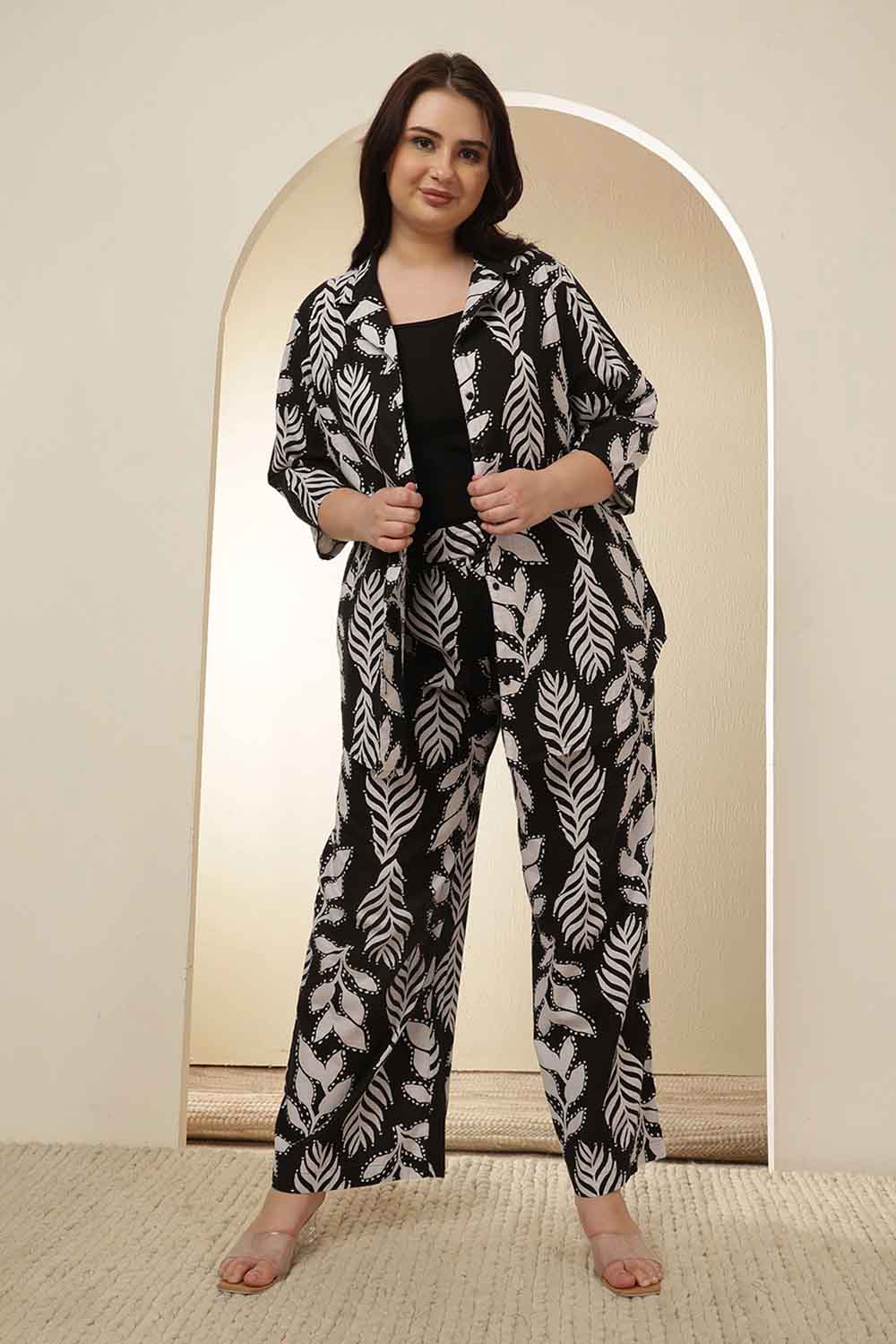 Plus Size White Black Leaf Print  Cotton Shirt Coord Set