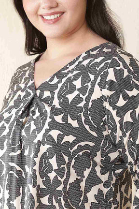 Plus Size Black & Beige Abstract Print V Neck Cotton Top