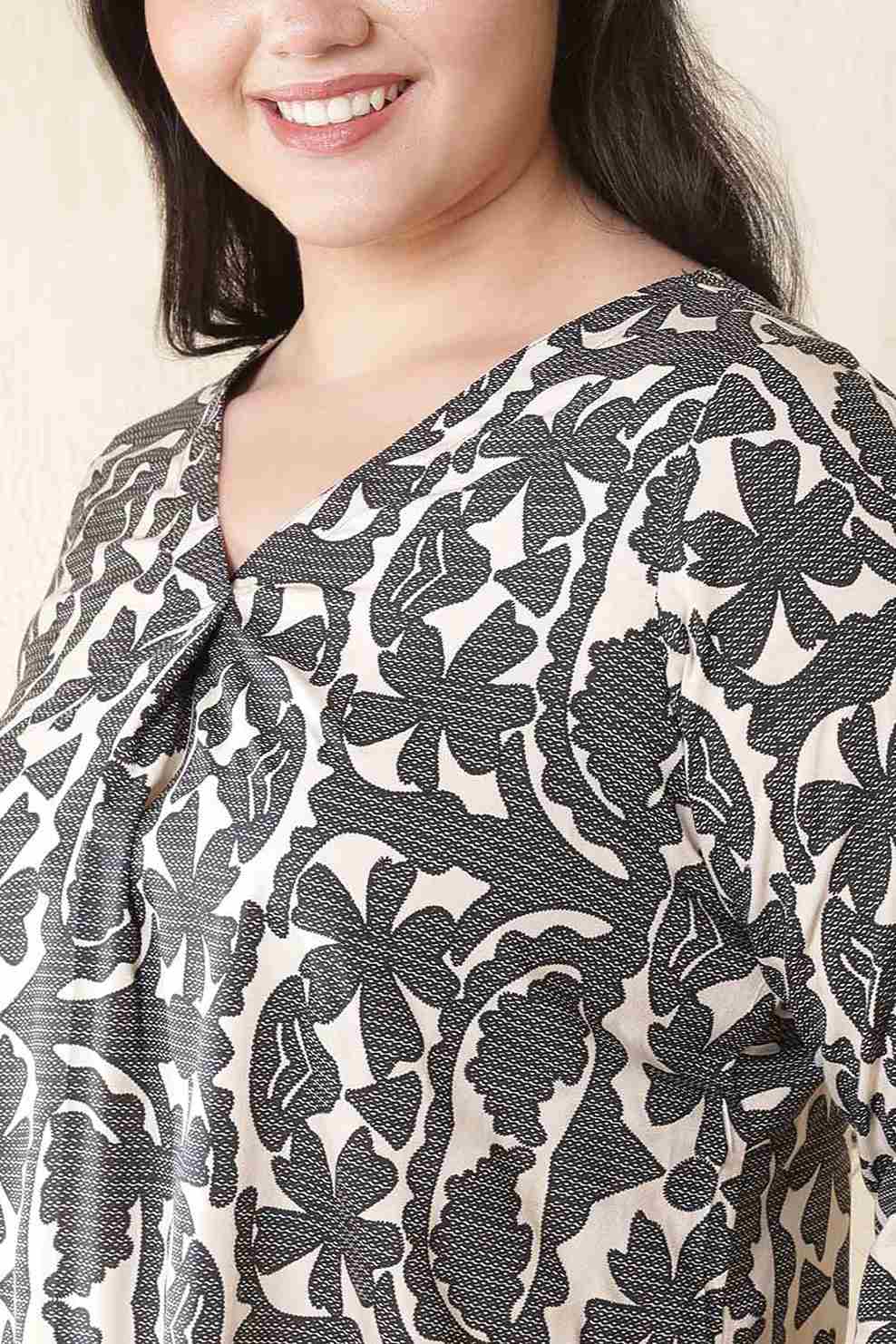 Comfortable Plus Size Black & Beige Abstract Print V Neck Cotton Top