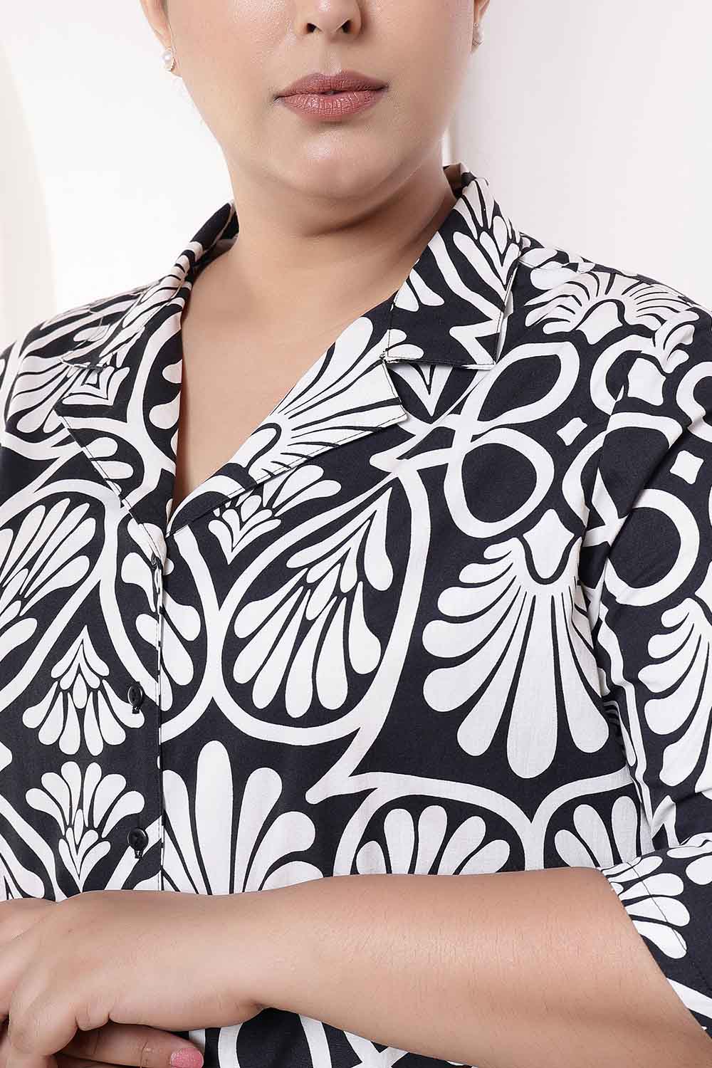 Comfortable Plus Size Black & White Floral Print Cuban Collar Cotton Shirt