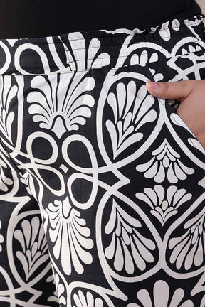 Plus Size Black & White Floral Print Cotton Kurta Coord Set
