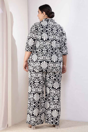 Plus Size Black & White Floral Print Cotton Shirt Coord Set