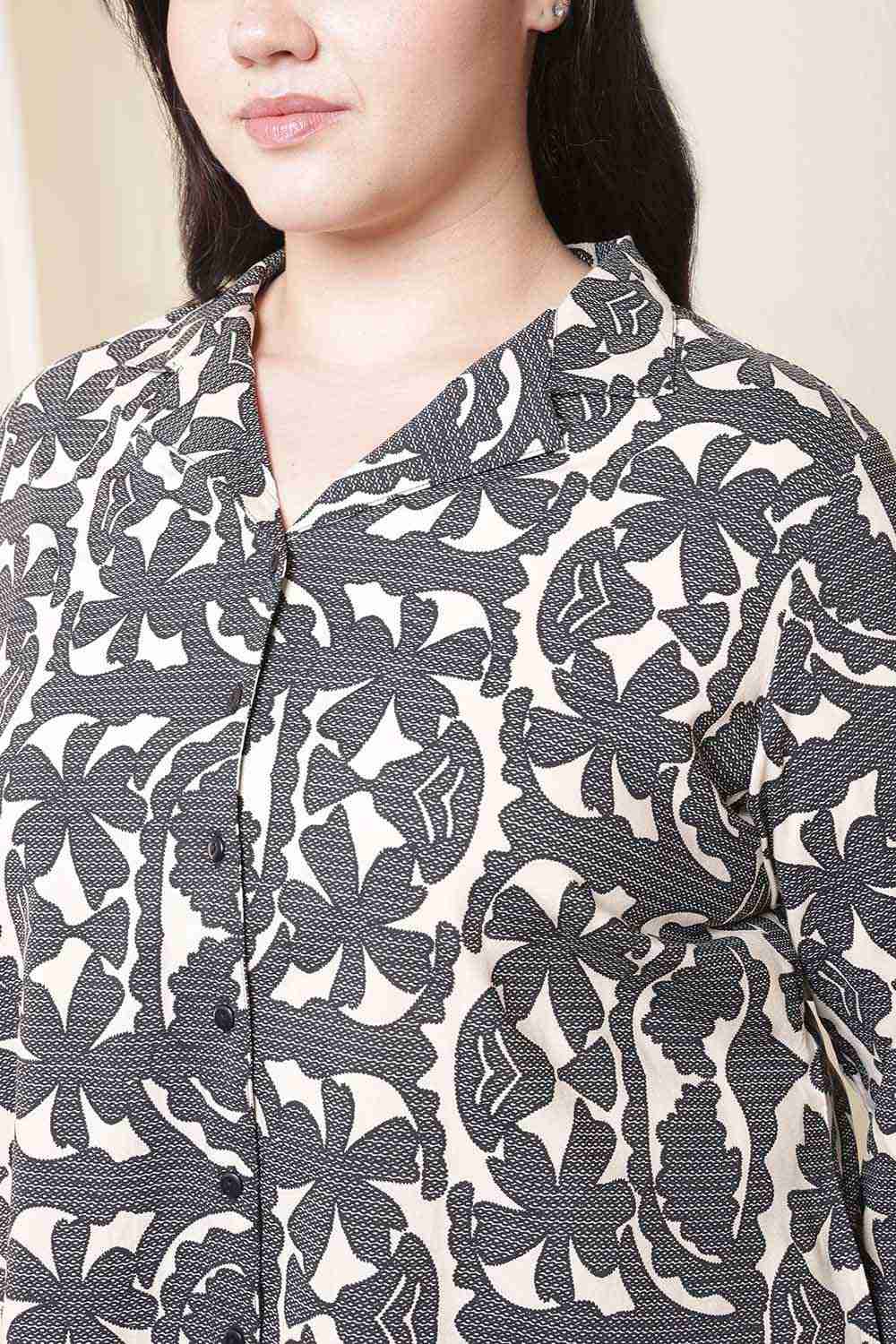 Plus Size Black & Beige Abstract Print Cuban Collar Shirt
