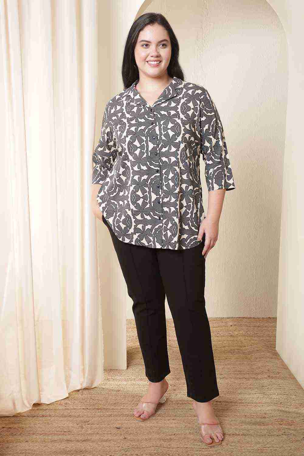 Plus Size Black & Beige Abstract Print Cuban Collar Shirt for Women
