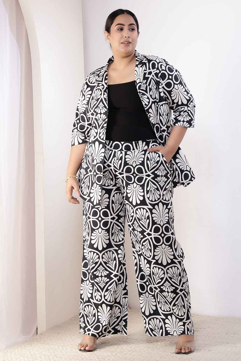 Plus Size Black & White Floral Print Cotton Shirt Coord Set