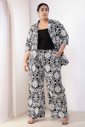 Plus Size Black & White Floral Print Cotton Shirt Coord Set