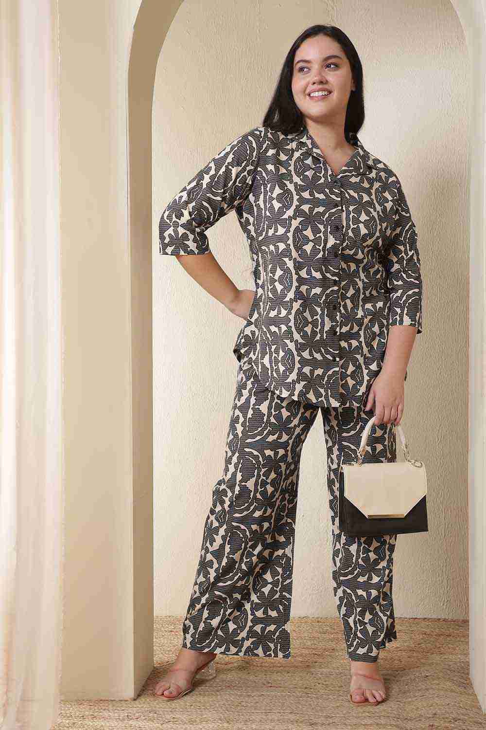 Plus Size Black & Beige Abstract Print Cotton Shirt Coord Set