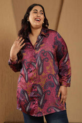 Plus Size Magenta Paisley Print High Slit Longline Satin Shirt