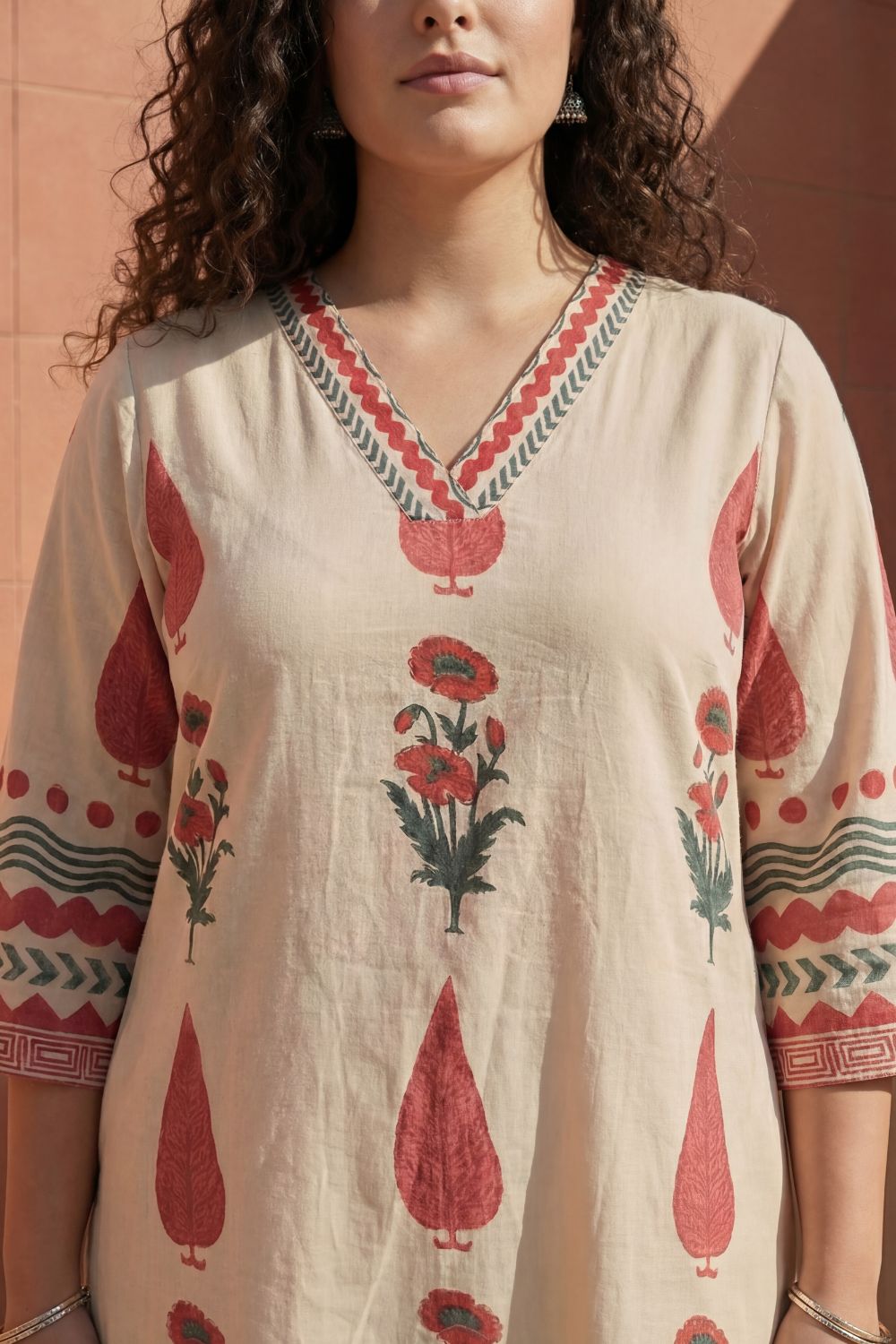 Plus Size Beige & Red Mughal Floral Booti Print Cotton V-Neck Kurta for Women