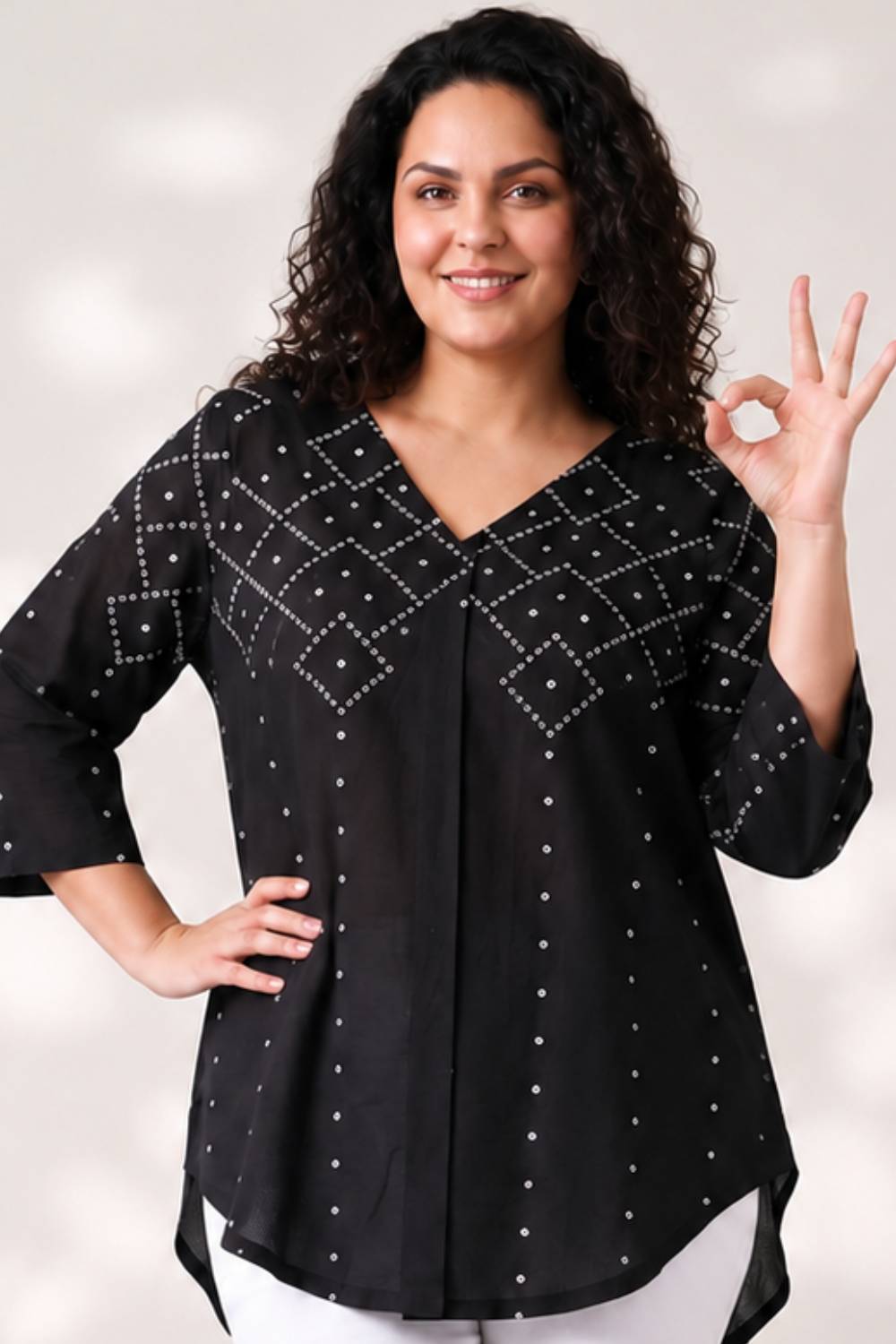 Comfortable Plus Size Black Bandhej Print Top