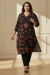 Plus Size Black Red Floral SnugWeave™ Winter Kurta