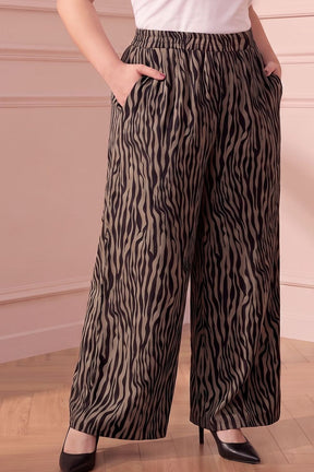 Plus Size Animal Print SnugWeave™ Winter Top Coord Set