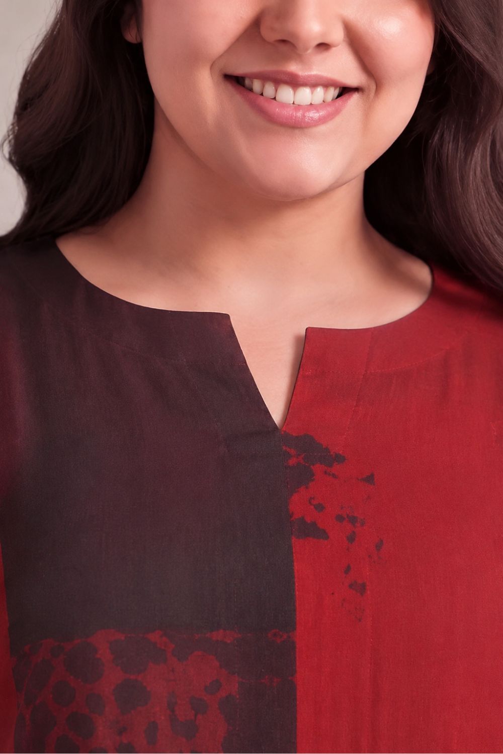 Plus Size Red and Deep Black Abstract Textured Print Georgette Kurta