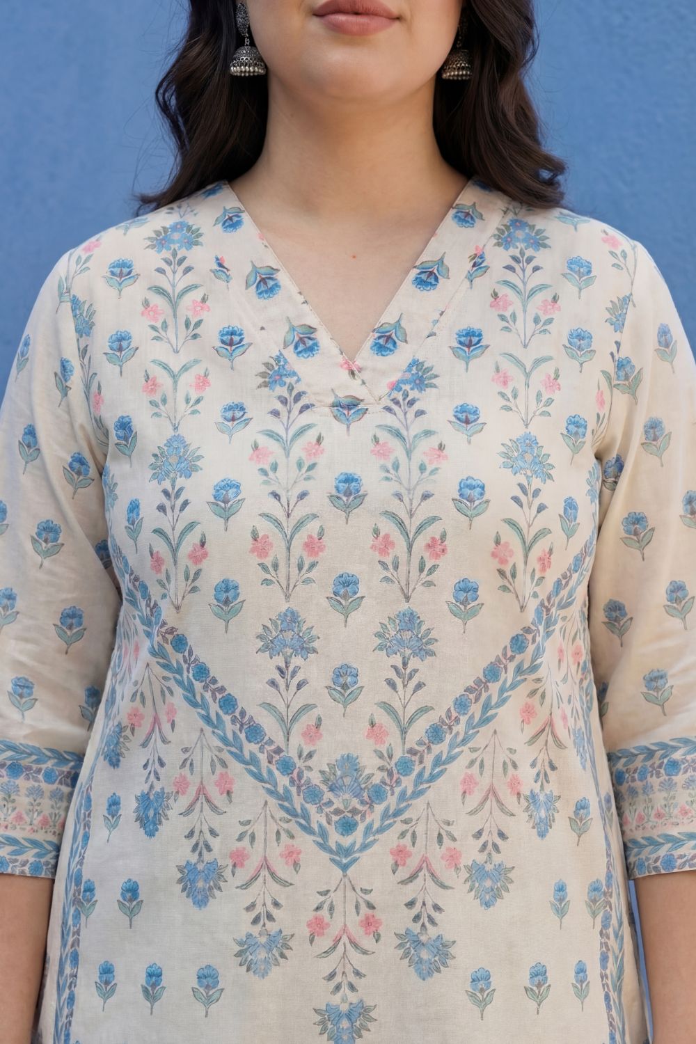 Plus Size Cream Mughal Floral Cotton V-Neck Kurta