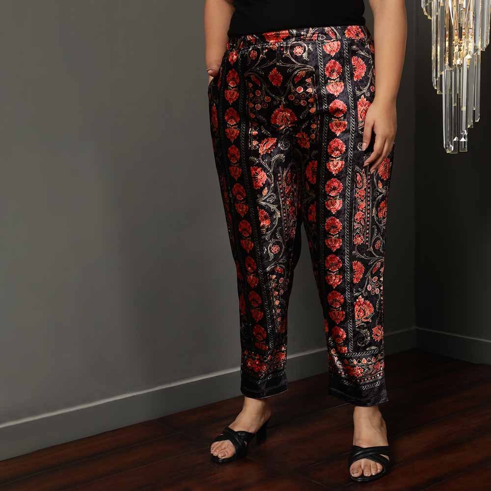 Block Floral Velvet Pant for Women