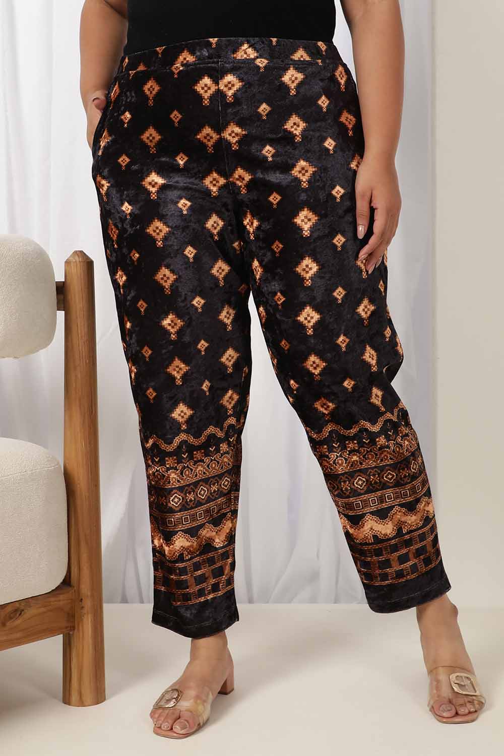 Plus Size Plus Size Black Printed Velvet Pant 1
