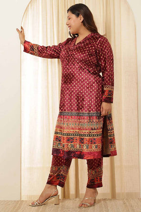 Plus Size Maroon Border Print Velvet Coord Set
