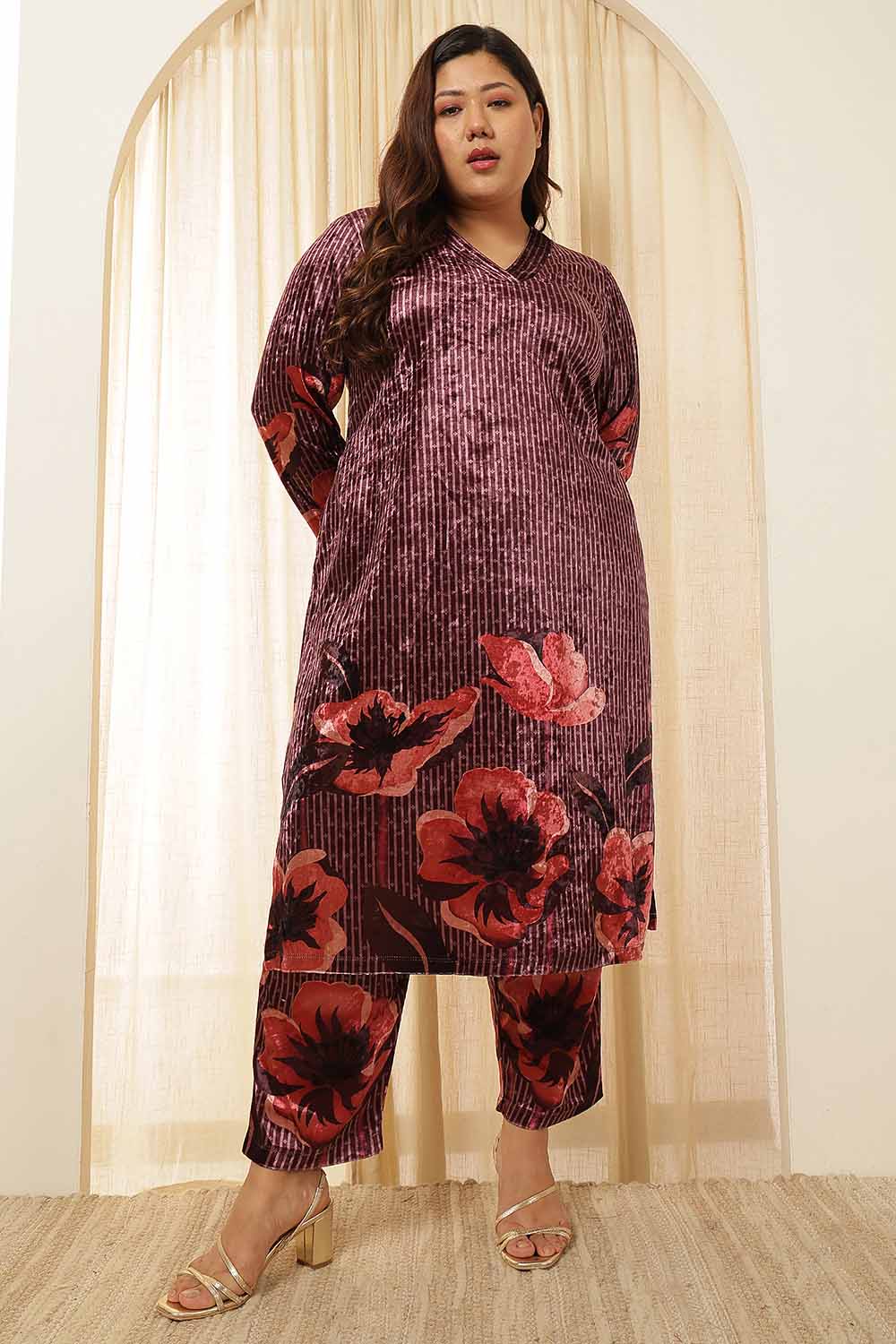 Plus Size Purple Floral Border Velvet Coord Set