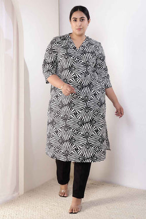Plus Size Black & White Abstract Print V Neck Cotton Kurta