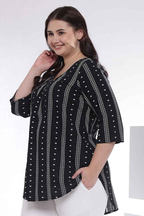 Plus Size Black Weave Work V Neck Top