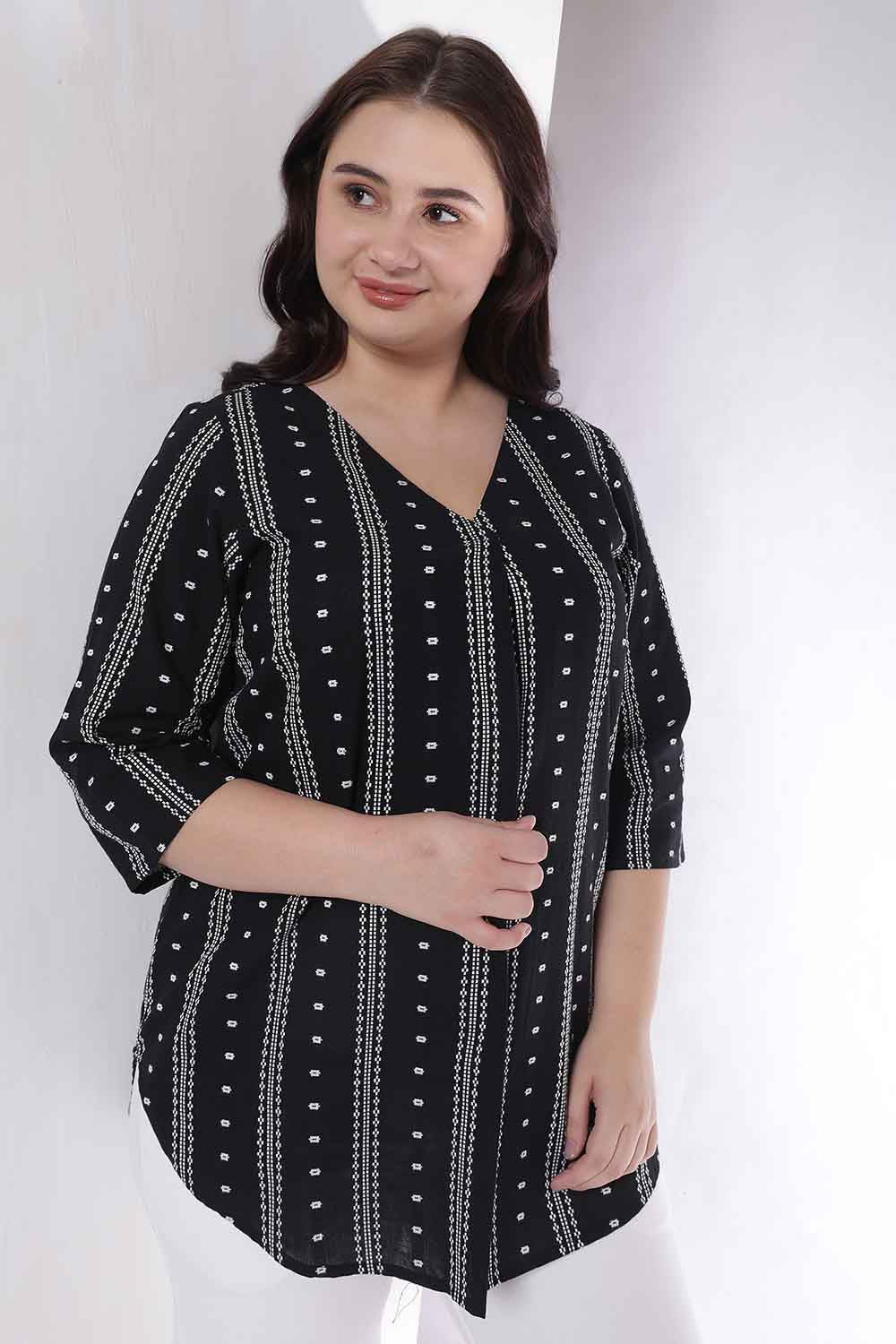 Plus Size Black Weave Work V Neck Top for Women