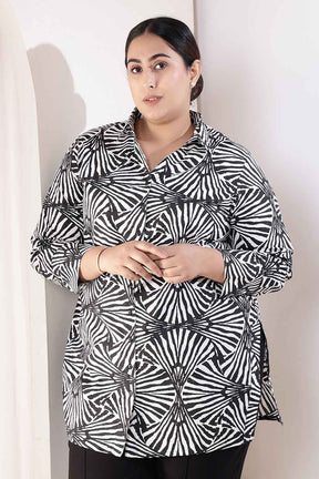 Plus Size Black & White Abstract Print High Slit Styled Cuff Cotton Shirt