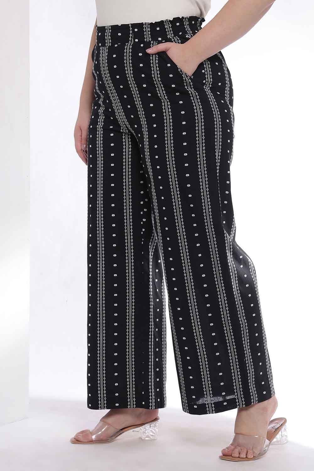 Plus Size Black Weave Work Kurta Coord Set