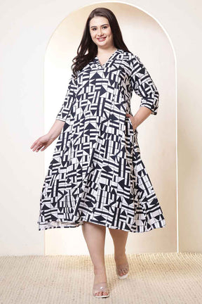 Plus Size Black & White Geometric Print Cotton Midi Dress