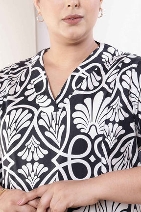 Plus Size Black & White Floral Print Cotton Midi Dress