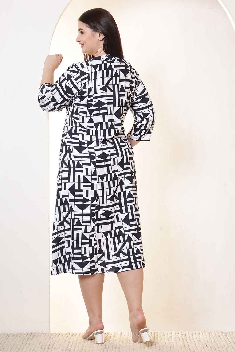 Plus Size Black & White Geometric Print Cotton Midi Dress
