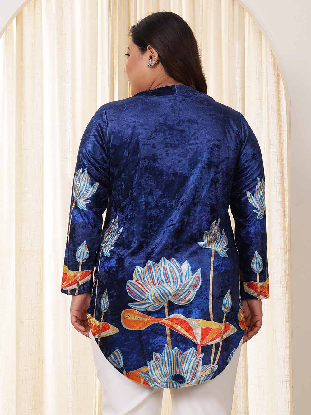 Plus Size Blue Floral Velvet Top