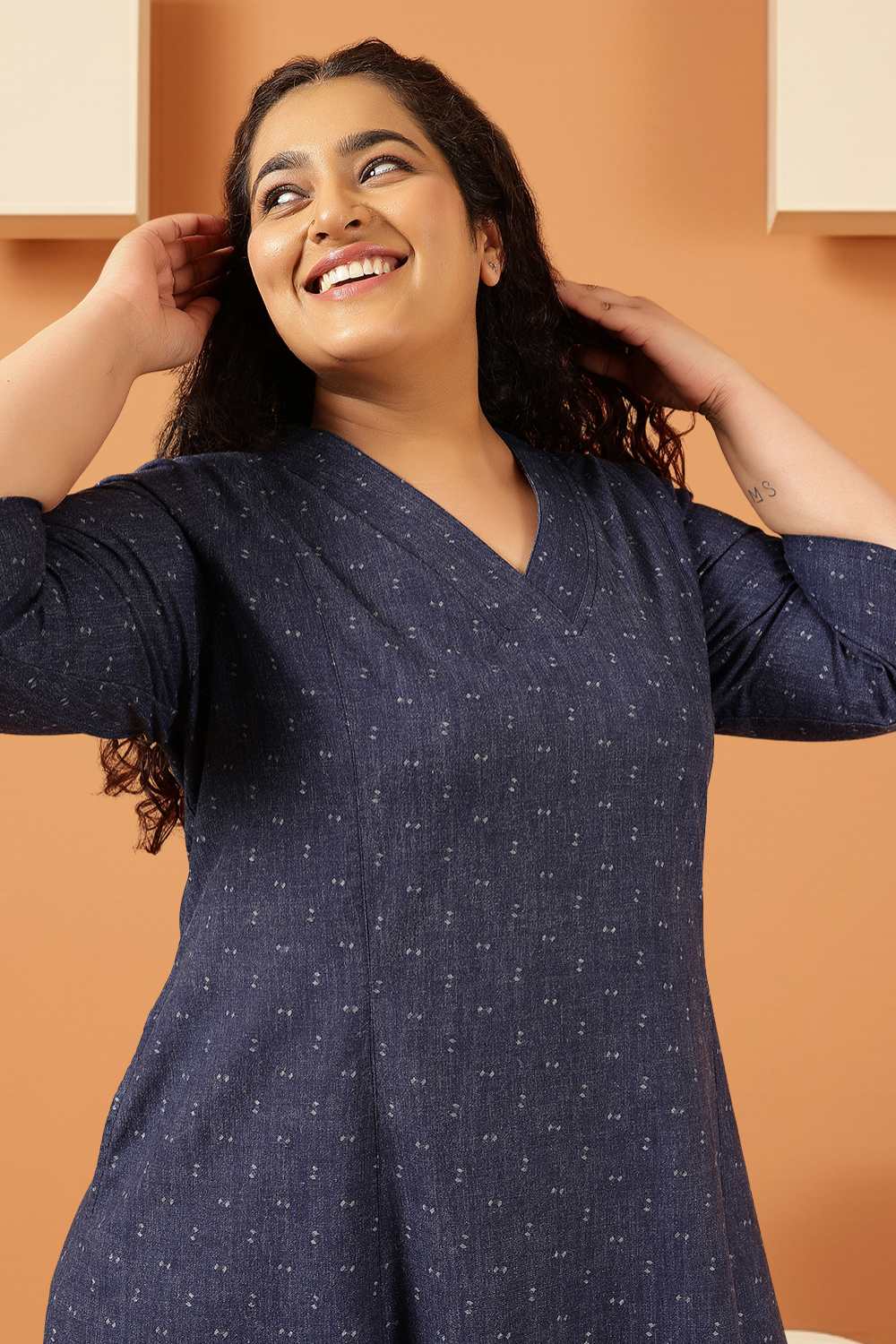 Plus Size Navy Blue Jacquard Print Denim Midi Dress
