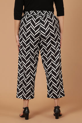 Fablestreet Black & White Printed Mid Rise Trousers