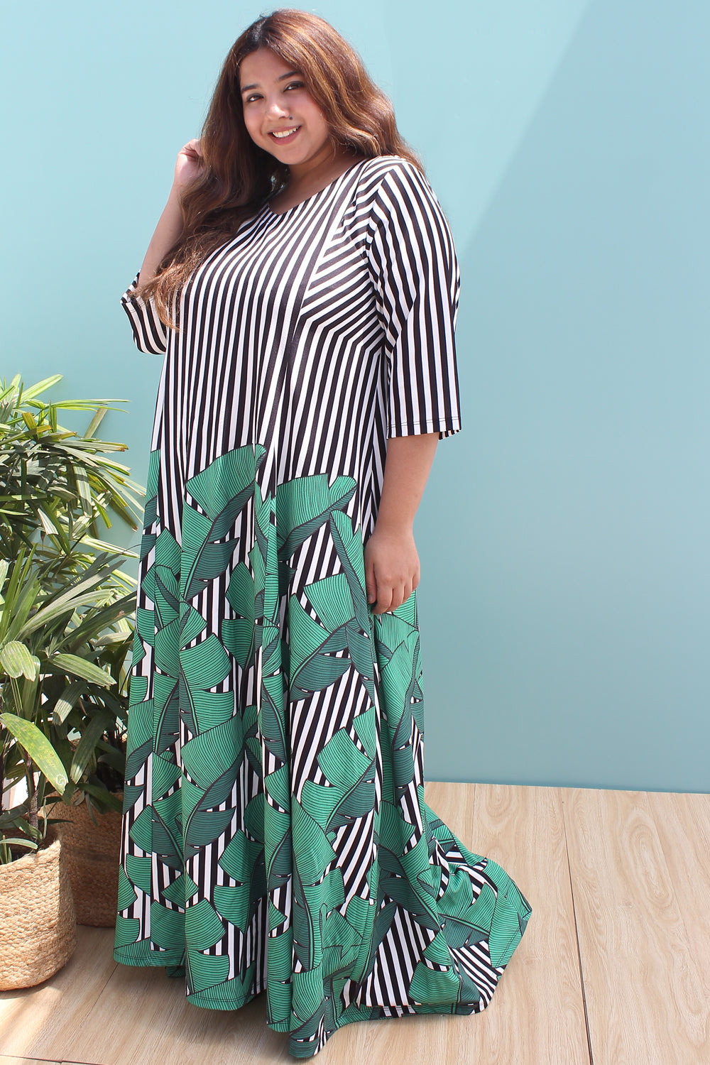 Plus Size Tropical Leaf Stripe Printed Maxi Dress