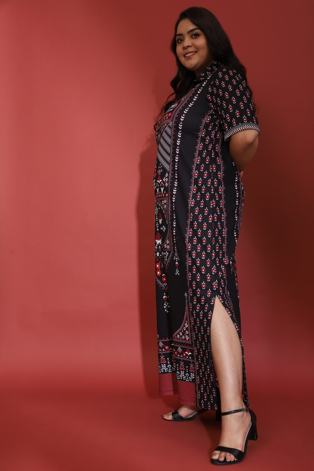 Plus Size Raabta Indian Ethnic Print Black Long Dress With Side Slit