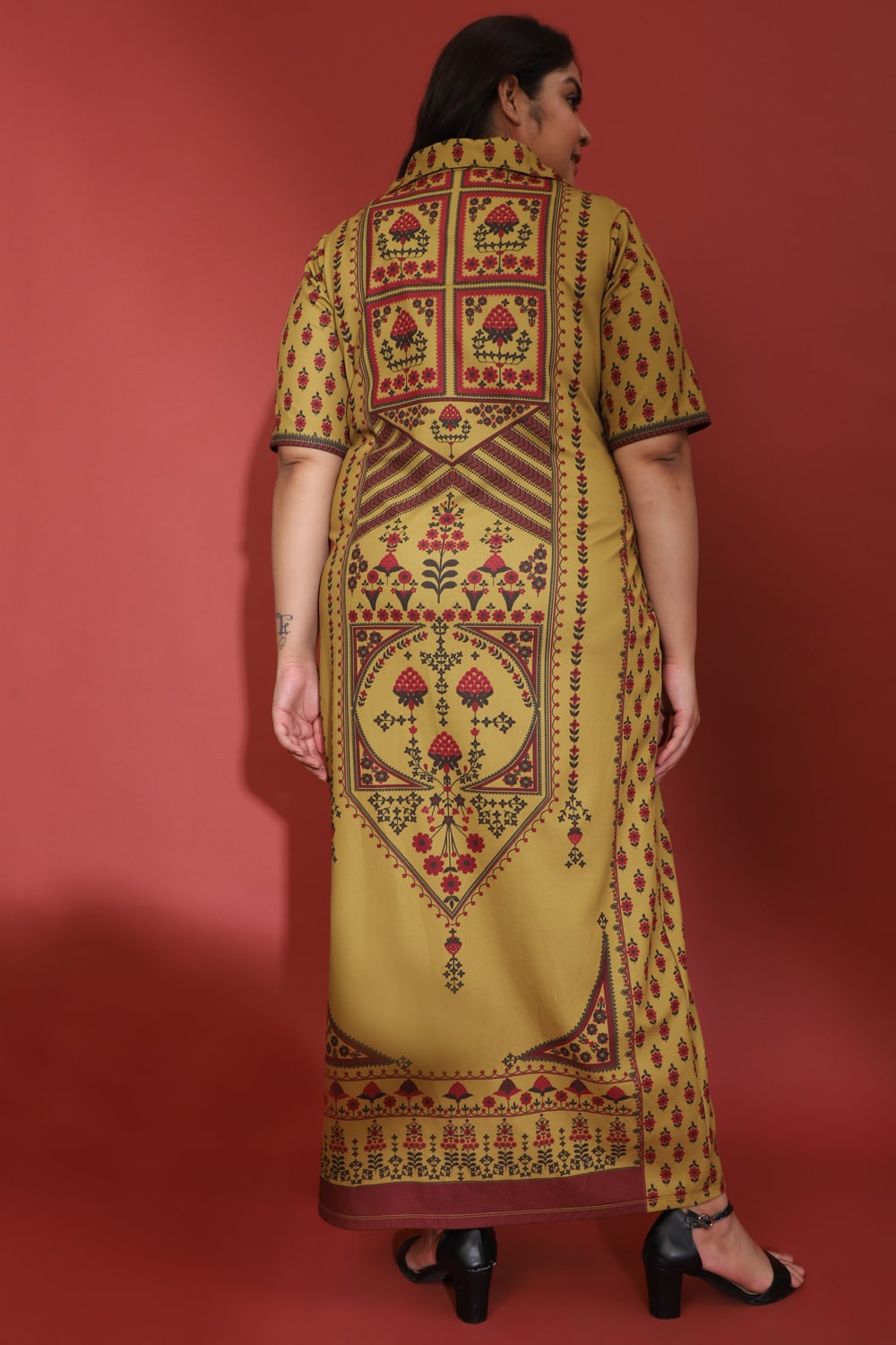 Plus Size Raabta Indian Ethnic Print Mustard Long Dress With Side Slit