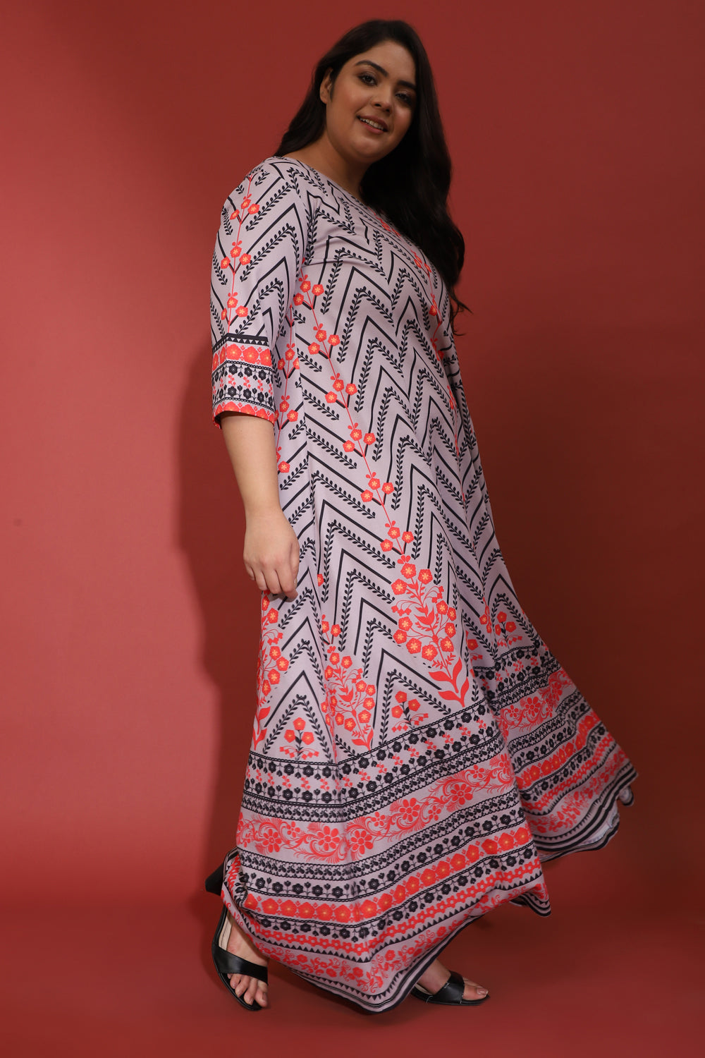 Plus Size Grey Red Alaoka Printed Dress