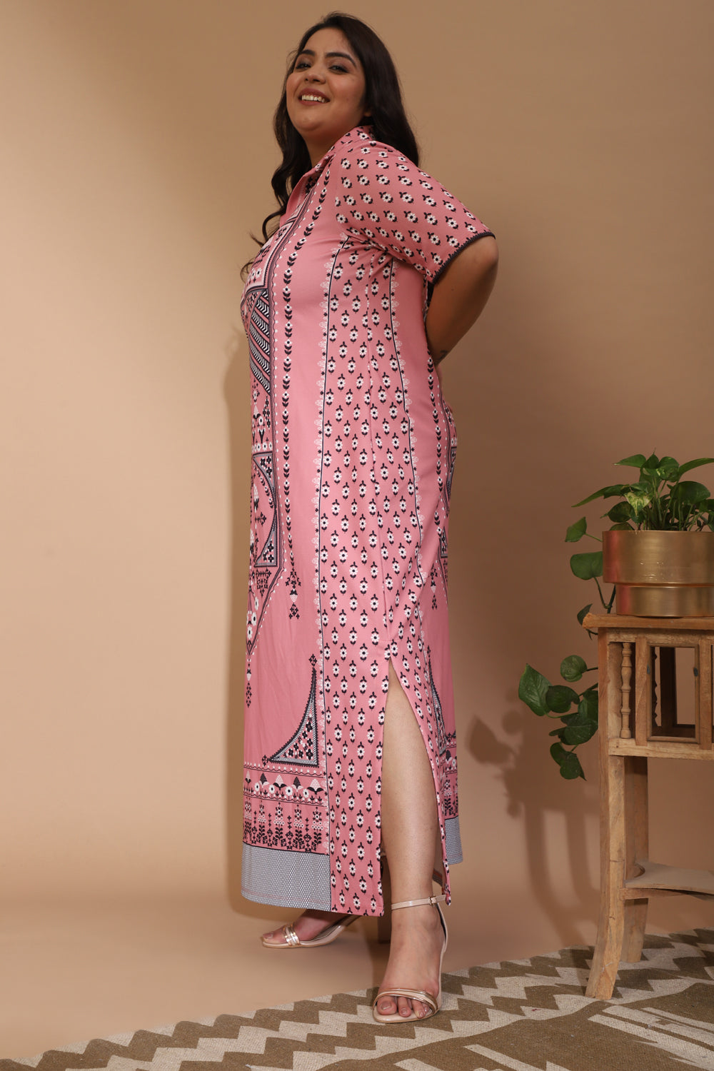 Plus Size Raabta Indian Ethnic Print Salmon Long Dress With Side Slit