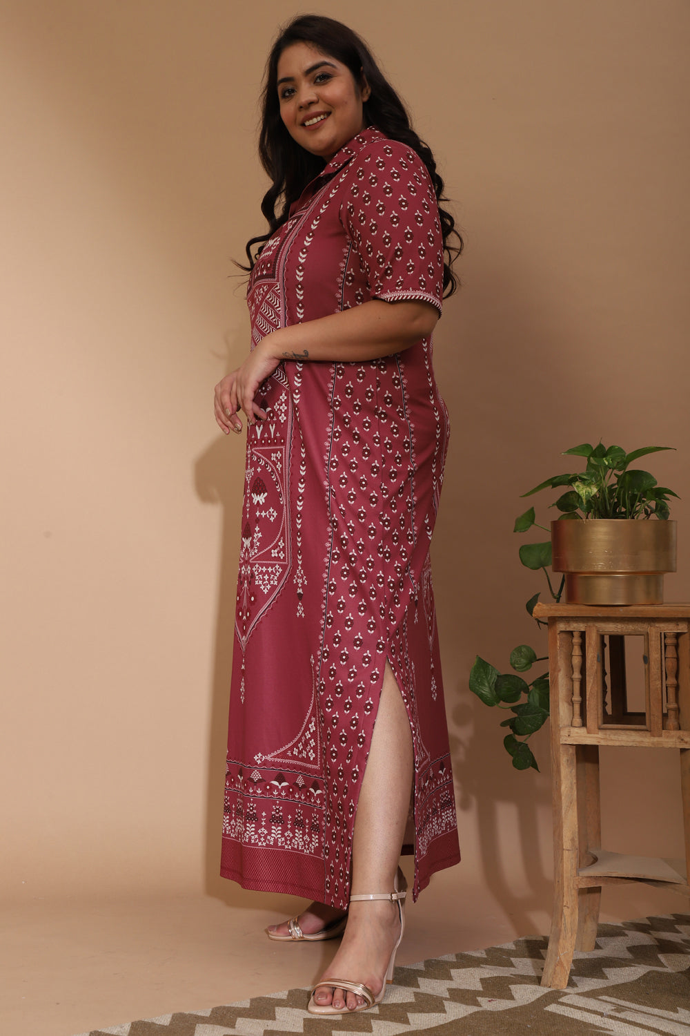Plus Size Raabta Indian Ethnic Print Dusty Pink Long Dress With Side Slit