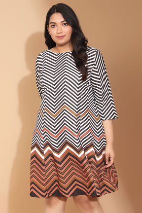 Zig Zag Border Printed Dress