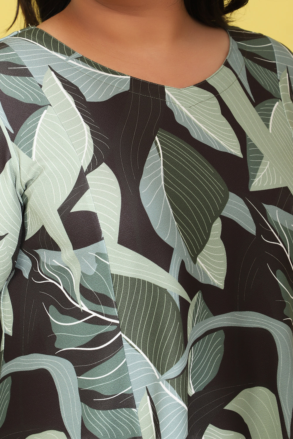 Plus Size Tropical Leaves Printed Dress