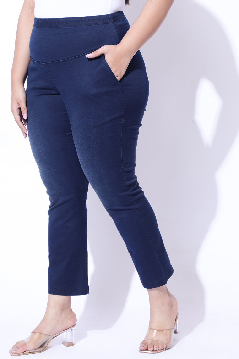 Navy Blue Light Fade Straight Fit Jeans for Women